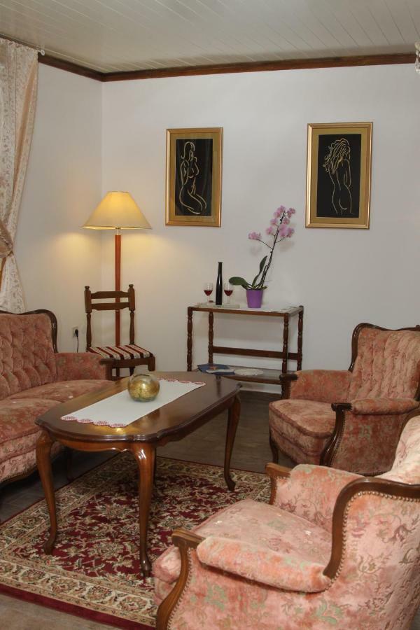 Apartman Sokica Bizovac Exterior photo